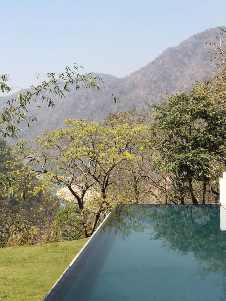 The Roseate Ganges Rishikesh Hotel Kültér fotó